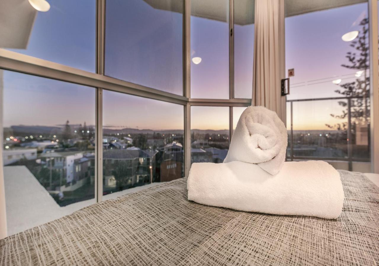Foreshore Beachfront Apartments Gold Coast Kültér fotó