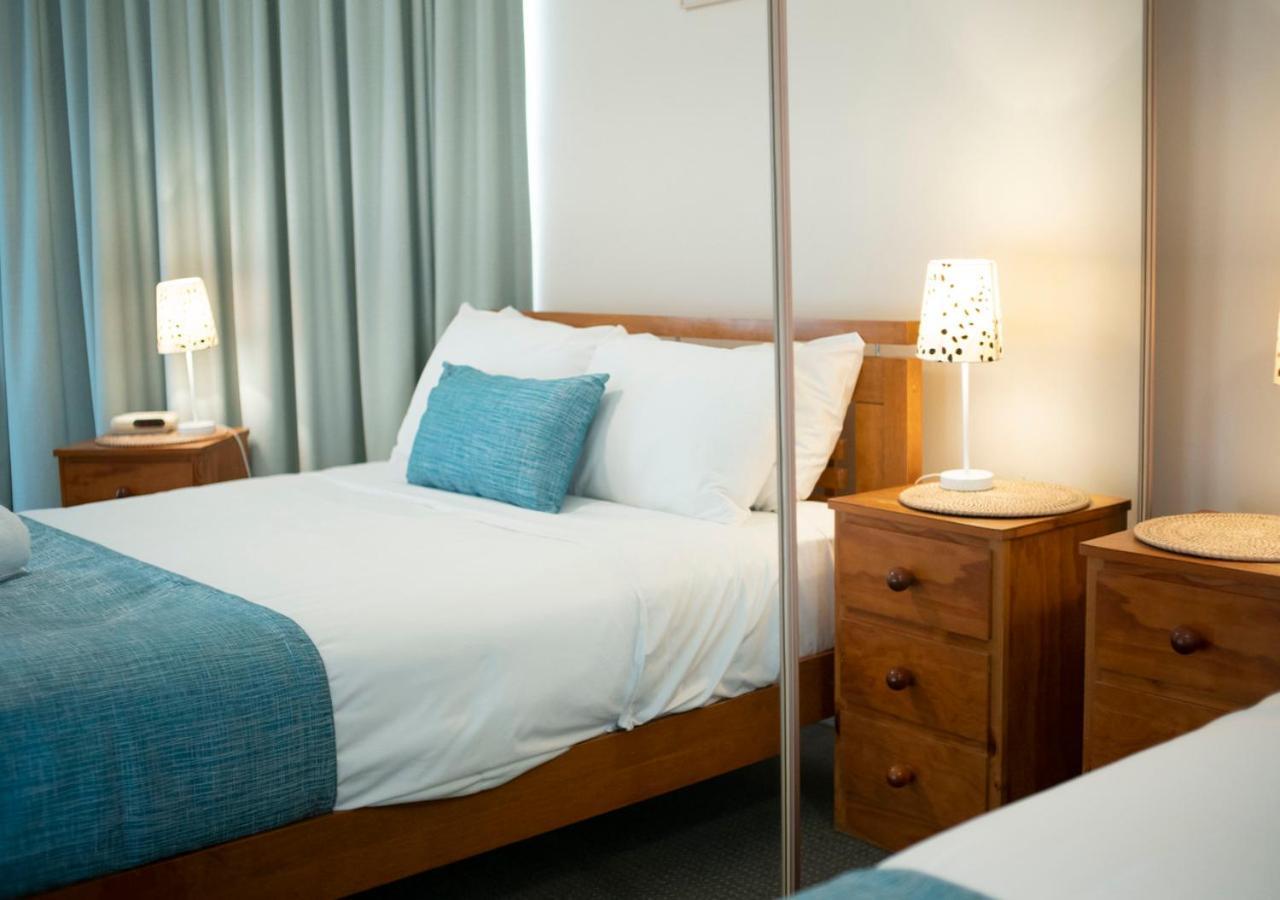 Foreshore Beachfront Apartments Gold Coast Kültér fotó