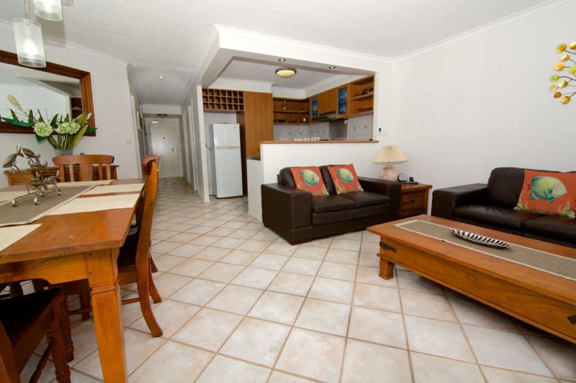 Foreshore Beachfront Apartments Gold Coast Kültér fotó